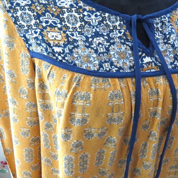 Rewind Peasant Blouse Long Sleeves Tie Neck  Mustard yellow M  EUC - Picture 2 of 9